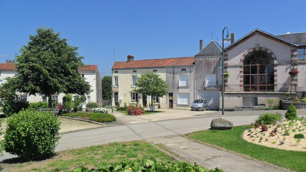 Chambres D'Hotes Bienvenue LʼAbsie Esterno foto